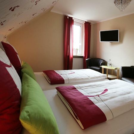 Gaestehaus Spatzennest Maikammer Bagian luar foto