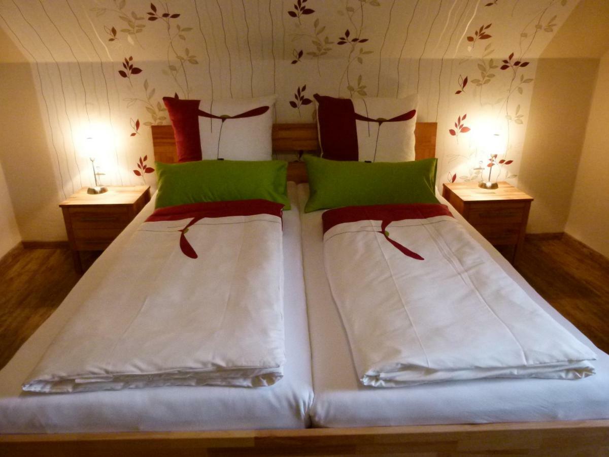 Gaestehaus Spatzennest Maikammer Bagian luar foto