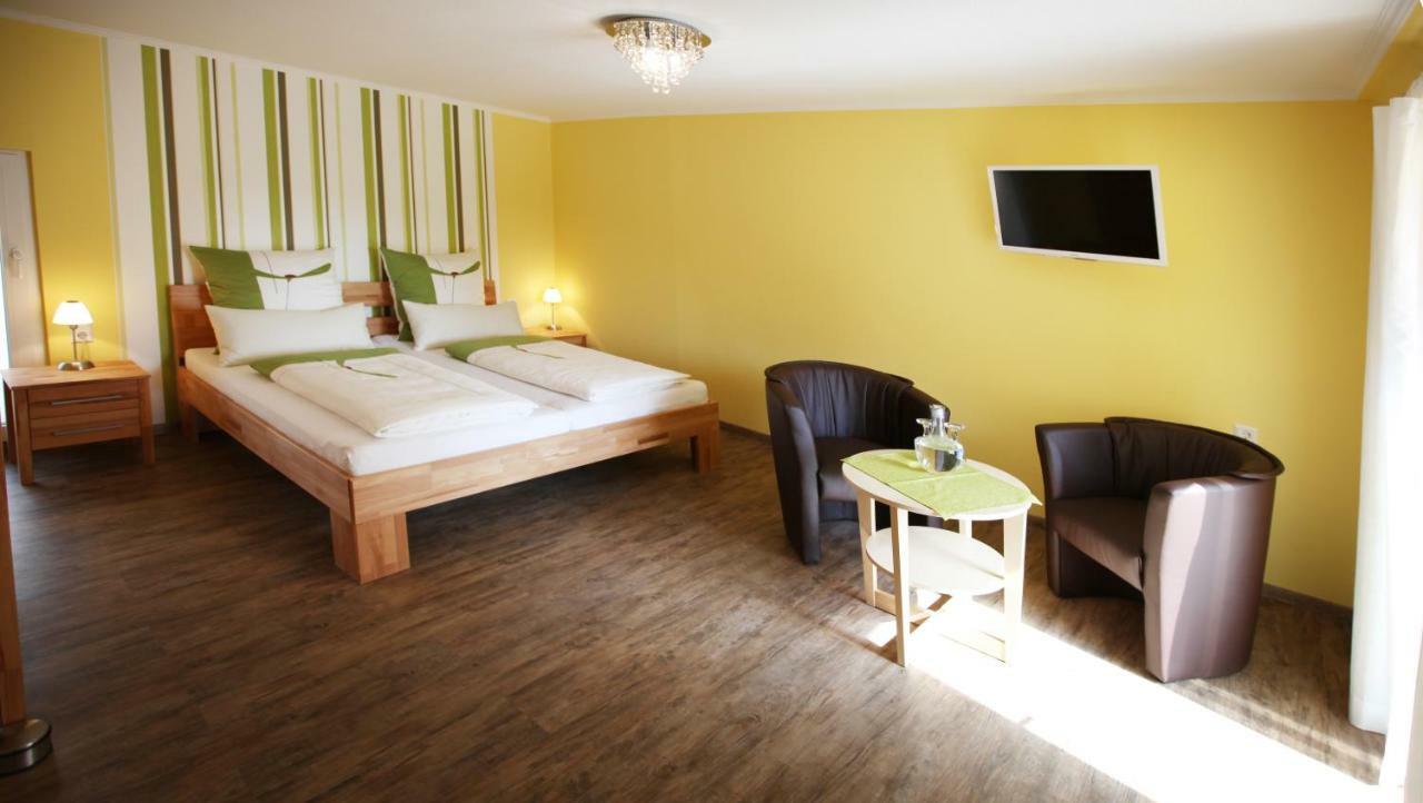 Gaestehaus Spatzennest Maikammer Bagian luar foto