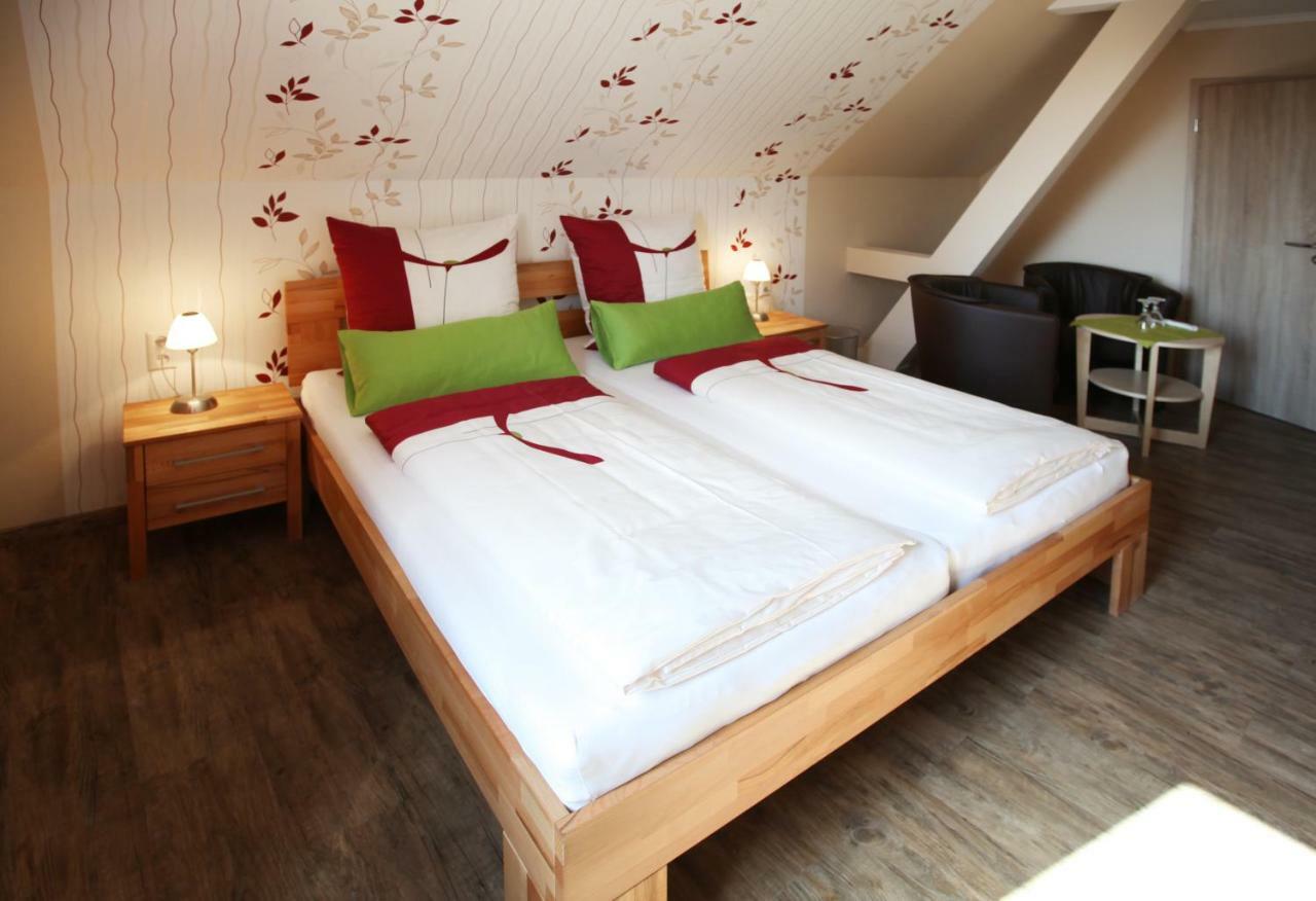 Gaestehaus Spatzennest Maikammer Bagian luar foto